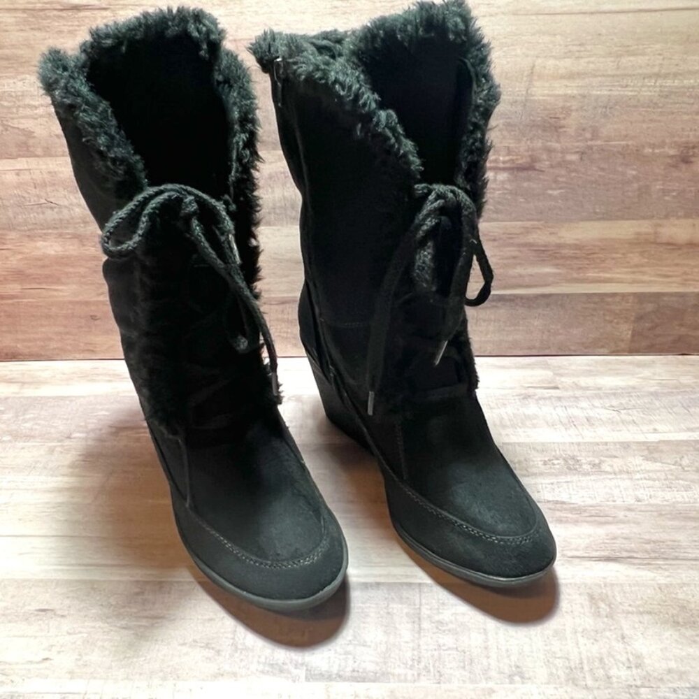 Route 66 Women's Black Faux Fur Wedge Boots Size: 8
